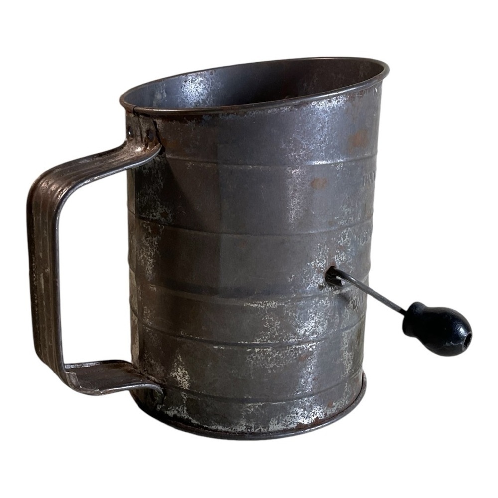Bromwells Flour Sifter Hand Crank  3 Cup